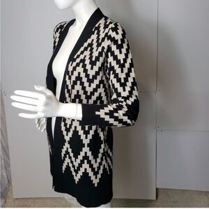 Cyrus Black tang tribal Vee  Neck Cardigan